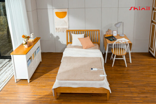 신일전자 카본매트 '에코프리 매트'. 신일전자 제공